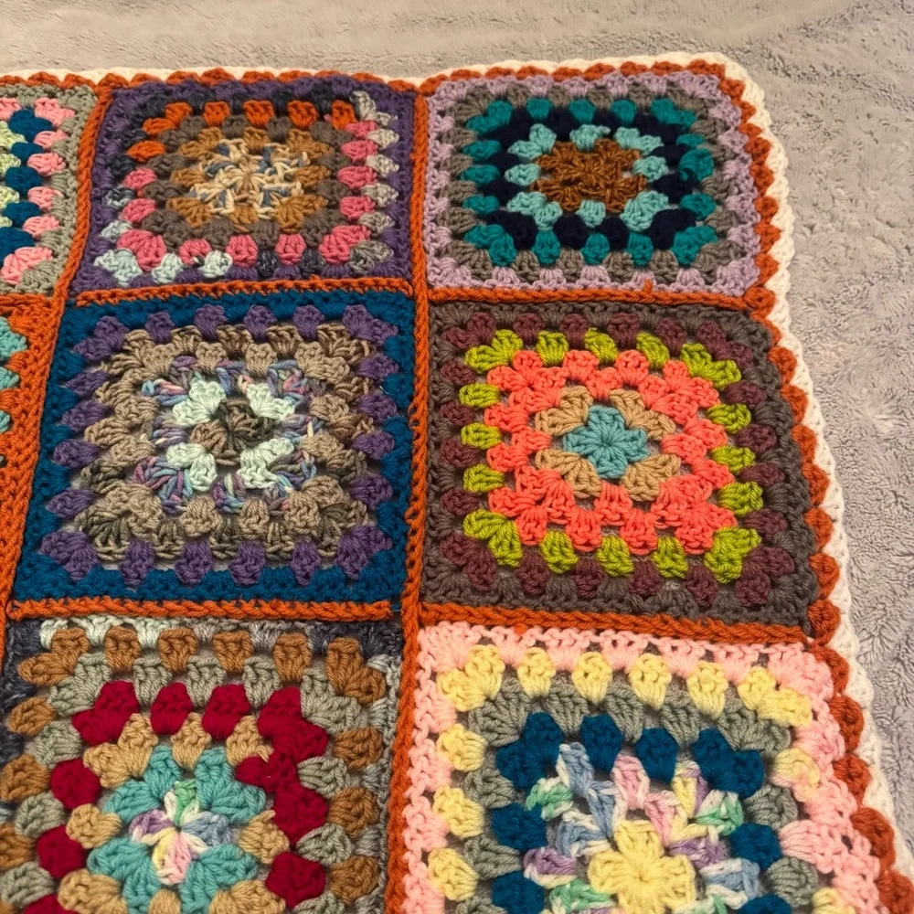 Handmade‎ Crochet Granny Square Blanket 28 Inch Boho Vintage Style Afghan